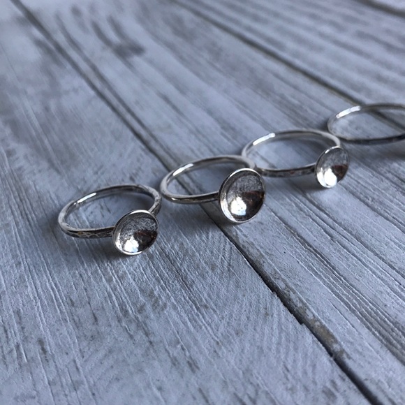 ONE Handmade Oxidized Sterling Silver Cup Ring - Picture 4 of 8